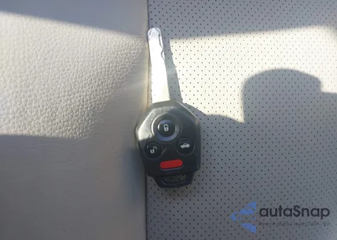 2014 Subaru Legacy 2.5I Limited z USA, uszkodzony, nr VIN 4S3BMBL69E3009746